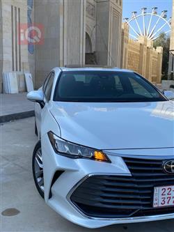 تويوتا أفالون